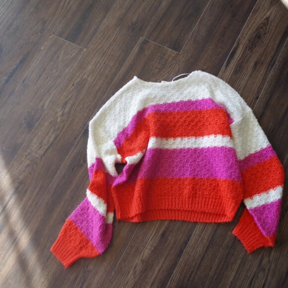 Ladies Sweater By Retrod - Picture 1 of 3
